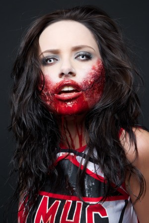 Halloween Zombie Make Up Maske. Fotograf: Richard Schnabler, Visagistin und Stylistin: Entire Beauty | Nadja Maisl, 2013, Salzburg